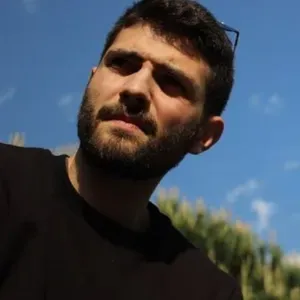 Procura-se empregada doméstica - Machico