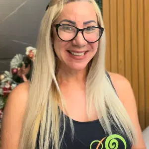 Assistente attento e rispettoso dell'ambiente. Esperto.