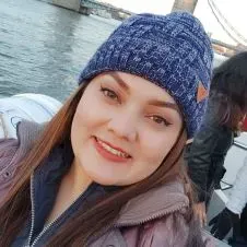 Je suis une Femme de ménage et babysitter