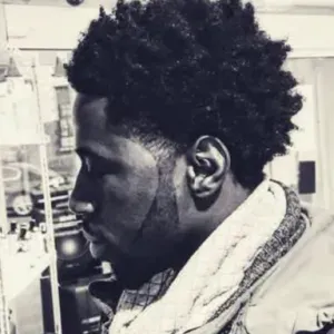 Homme d'entretien ménager a Paris