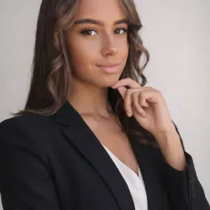 Baby-sitter expérimentée à Paris