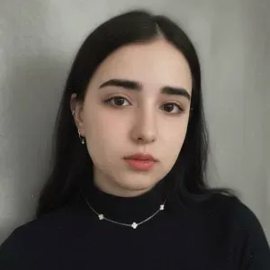 Étudiante sérieuse et passionnée d'animaux 