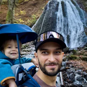 Emploi de baby-sitter Lyon