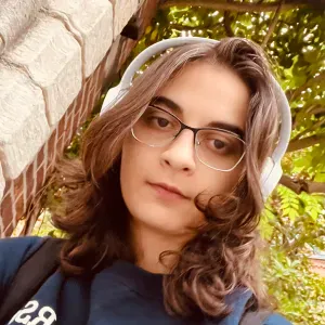 Committed tutor looking for a job