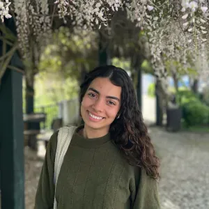 Babysitter com experiência em Grande Lisboa!