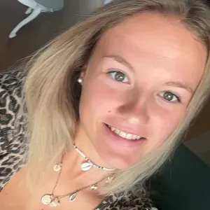 Pet sitter disponible et sérieuse sur le BAB