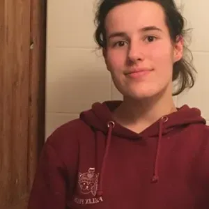 Étudiante propose des cours de soutien collège/lycée