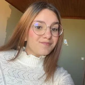 Je me présente je suis Adeline