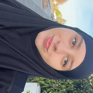 Engagierter Tutor sucht einen Nachhilfe Job! :)