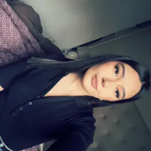 Baby-sitter de 19 ans avec expérience et référence 