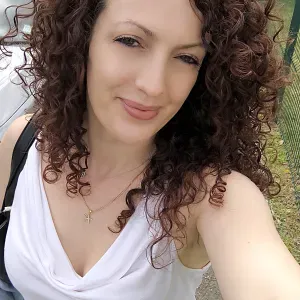 Femme de ménage sérieuse à Paris 