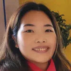 English/Chinese bilingual EY teacher available in N.Portugal