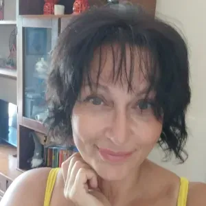 Addetta alle pulizie domestiche