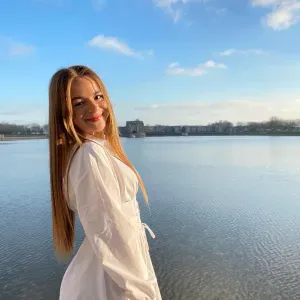 Baby-Sitting à Cergy et IDF - Disponible pour Urgence