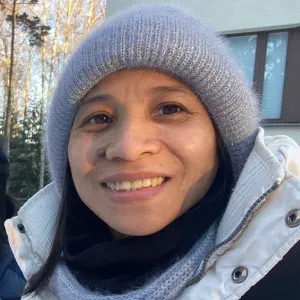 I'm a experienced baby sitter for 2 decades