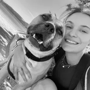 Pet Sitter de confiance à Martigues et ses alentours - 