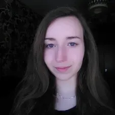 Baby sitter souriante 