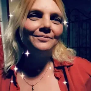 Femme de menage  jardînage fourmies 