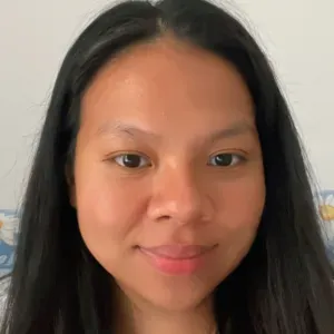 Im looking for the job. I am willing to take care of babies.