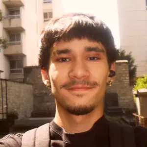 Pet-sitter a Courbevoie qui est passionné par les animaux