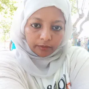 Empregada de limpeza em margem sul