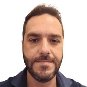 Explicador de Inglês e Informática