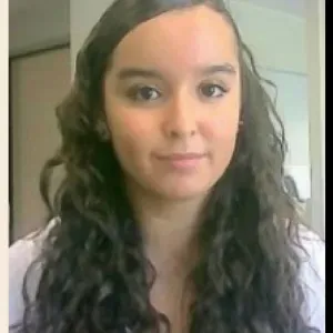  Baby-sitter sérieuse et attentionnée