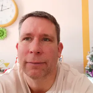 Pet sitter sablé sur sarthe 10km de périmètre. 