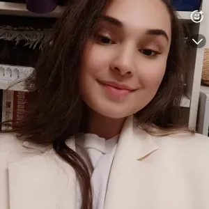 Étudiante expérimentée pour garder vos enfants à Paris