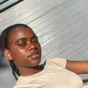 Sou profissional em serviços de limpeza estou em Alhandra