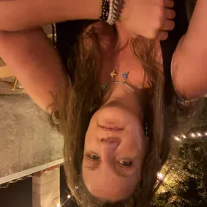 Garde marseille et alentour chat donne a manger