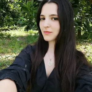 Babysitter amorevole a Ispica e d'intorni