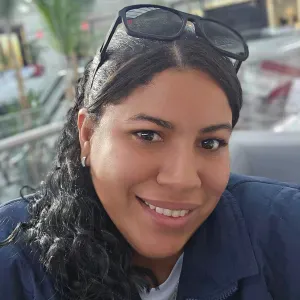 Canguro o niñera en Granada y sus alrededores