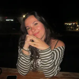 Baby-sitter et étudiante sur Bordeaux