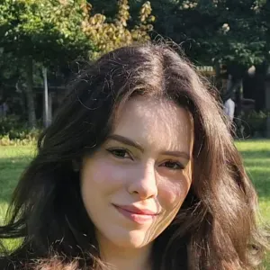 Baby-sitter em Viseu com alguma experiência