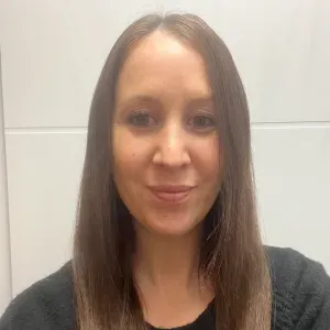 🧼 Femme de ménage – 5 ans d'expérience 