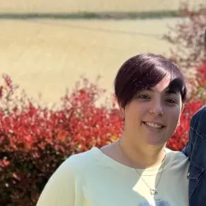 Addetta alle pulizie e stiro, riordino casa 