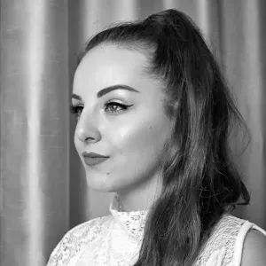 Je cherche une baby-sitter à domicile