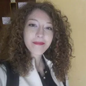 Laureanda cerca lavoro come tutor a Roma