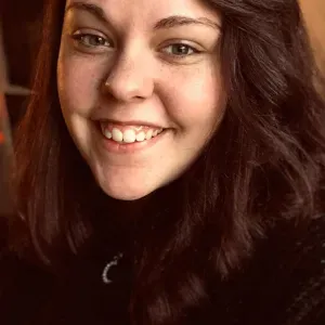 Une aide à domicile empathique qui cherche à aider! 