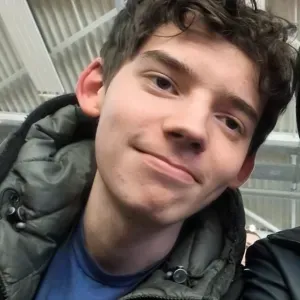 Babysitter expérimenté autour de Lille/Roubaix