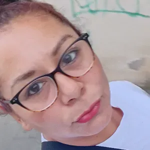 Empleada de hogar toda maresma 