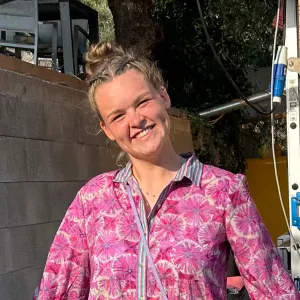 Lovely  babysitter  in  menton