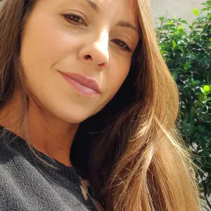 Adetta alle pulizie zona  luino