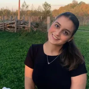 Jeune nounou sérieuse et attentionnée 