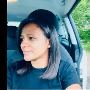 Disponible à votre service