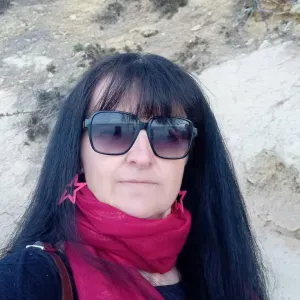 Femme de ménage en cesu uniquement 