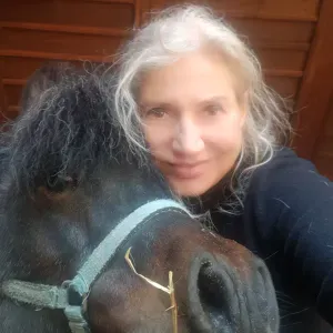 Opiekunka Seniora z doświadczeniem i wyksztalceniem