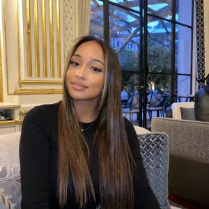 Aide à domicile et compagnie pour personnes âgées