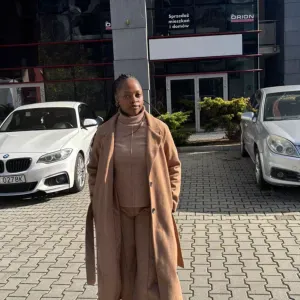 I have been a baby sitter and an English tutour for 4 yrs